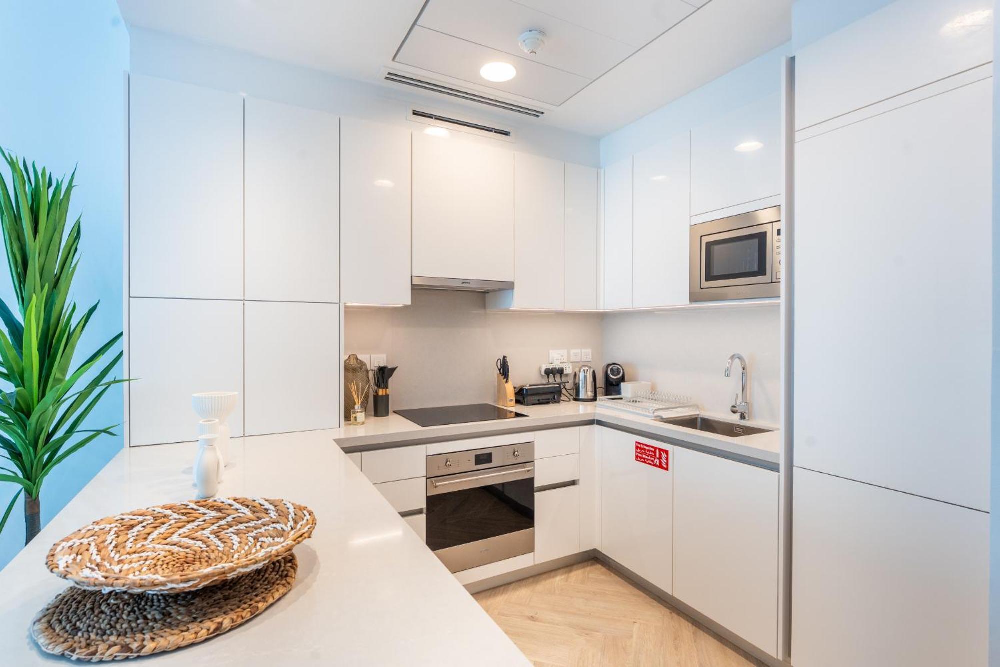 1 Bedroom In Canal Front Al Wasl By Pk Holidays Apartment Dubai